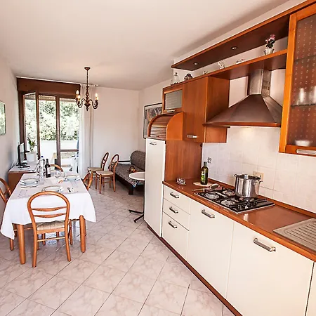 Seaside Serenity Flat With Outdoor Pool Lejlighed *